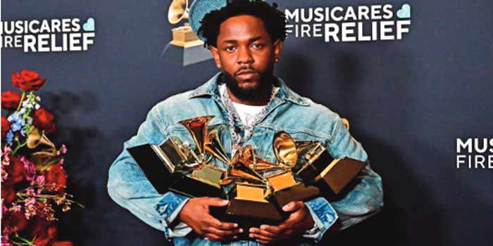 Kendrick Lamar promet des "histoires" pour "réfléchir" au concert du Super Bowl Kendrick Lamar promet des "histoires" pour "réfléchir" au concert du Super Bowl
