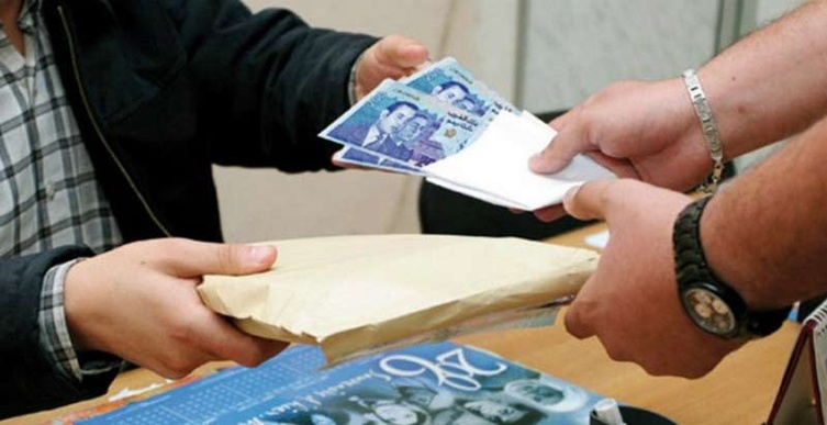 Une bien étroite relation de cause à effet: Apathie gouvernementale et corruption endémique Une bien étroite relation de cause à effet: Apathie gouvernementale et corruption endémique