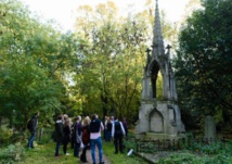 Insolite : Chasseurs de cimetières