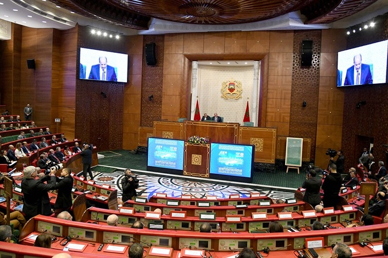 Appel à adopter une charte nationale des institutions sociales Appel à adopter une charte nationale des institutions sociales