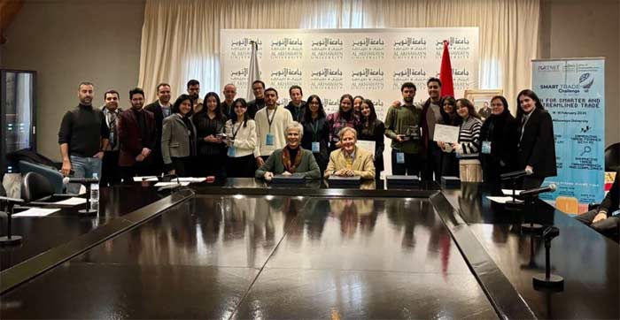 Smart Trade Challenge : L’Université Al Akhawayn et PortNet explorent le potentiel de l’IA pour transformer le commerce Smart Trade Challenge : L’Université Al Akhawayn et PortNet explorent le potentiel de l’IA pour transformer le commerce