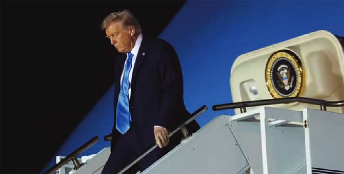 Donald Trump et la politique de "pression maximale" sur les alliés et les ennemis Donald Trump et la politique de "pression maximale" sur les alliés et les ennemis