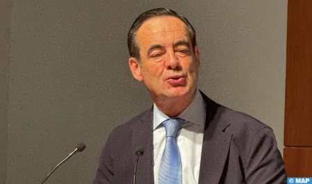 José Bono: Le plan d'autonomie est "l'unique solution" José Bono: Le plan d'autonomie est "l'unique solution"