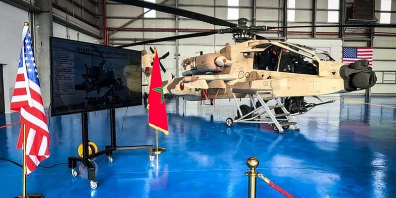 Cérémonie de réception de six hélicoptères de combat Apache AH-64E Cérémonie de réception de six hélicoptères de combat Apache AH-64E