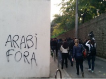 Une nouvelle manifestation en Corse au lendemain du saccage d’une mosquée Une nouvelle manifestation en Corse au lendemain du saccage d’une mosquée