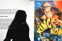 Constituée en un demi-siècle, une rare collection d'affiches de cinéma bientôt aux enchères Constituée en un demi-siècle, une rare collection d'affiches de cinéma bientôt aux enchères