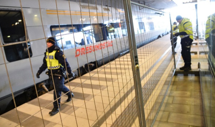 La Suède instaure des contrôles systématiques à la frontière danoise La Suède instaure des contrôles systématiques à la frontière danoise