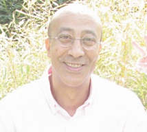 Omar Samaoli :   Chaque fois qu’il y a une crise, on s’emploie à trouver un responsable. Actuellement, en France, c’est  l’étranger