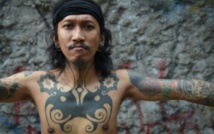 La nouvelle vie des tatouages tribaux d'Indonésie