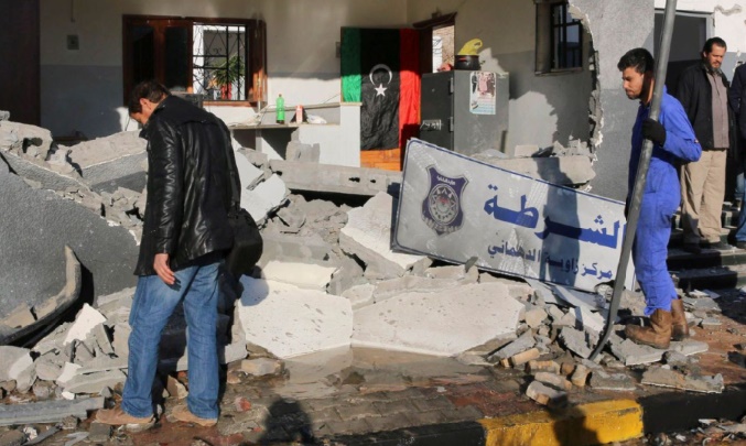 L'Italie évacue 15 policiers libyens blessés à Zliten L'Italie évacue 15 policiers libyens blessés à Zliten