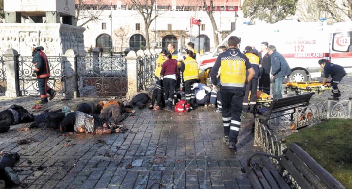 La barbarie frappe en plein Istanbul La barbarie frappe en plein Istanbul
