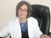 Dr Moussayer Khadija : un médecin rencontre au quotidien plus de pathologies dites rares que de cas de cancer ou de diabète Dr Moussayer Khadija : un médecin rencontre au quotidien plus de pathologies dites rares que de cas de cancer ou de diabète