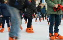 Les espoirs néerlandais d'une course mythique de patinage fondent face à la chaleur de l'hiver