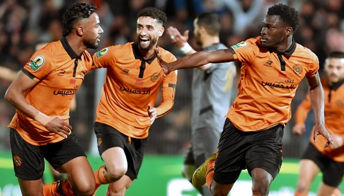 Les Oranges défrichent leur chemin vers la finale de la Coupe de la CAF Les Oranges défrichent leur chemin vers la finale de la Coupe de la CAF