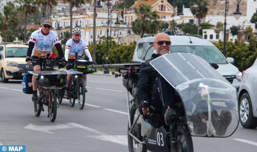 Coup d'envoi à Tanger du Sun Trip Maroc 2025 : Un raid de vélos solaires vers Laâyoune Coup d'envoi à Tanger du Sun Trip Maroc 2025 : Un raid de vélos solaires vers Laâyoune