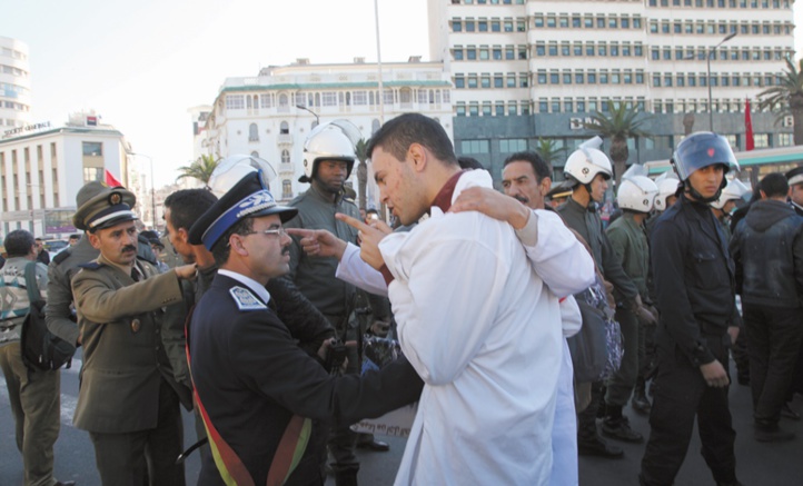 Obstination vs détermination : Le bras de fer entre le gouvernement et les profs stagiaires se durcit Obstination vs détermination : Le bras de fer entre le gouvernement et les profs stagiaires se durcit