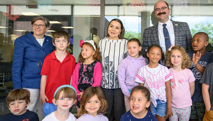 Visite de travail de Son Altesse Royale la Princesse Lalla Asmaa à l’Université Gallaudet de Washington pour un partenariat stratégique Visite de travail de Son Altesse Royale la Princesse Lalla Asmaa à l’Université Gallaudet de Washington pour un partenariat stratégique