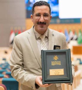 Le prix de l’excellence en matière d’apprentissage en ligne décerné en Arabie Saoudite à un universitaire marocain