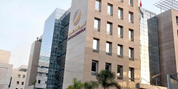 Caractéristiques de la population active occupée : Près de 9,3% des actifs occupés exercent un emploi non rémunéré Caractéristiques de la population active occupée : Près de 9,3% des actifs occupés exercent un emploi non rémunéré