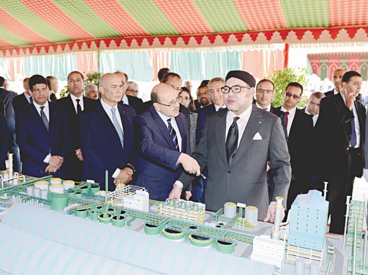 S.M le Roi inaugure une usine de production d'engrais et une unité de dessalement de l’eau à Jorf Lasfar S.M le Roi inaugure une usine de production d'engrais et une unité de dessalement de l’eau à Jorf Lasfar