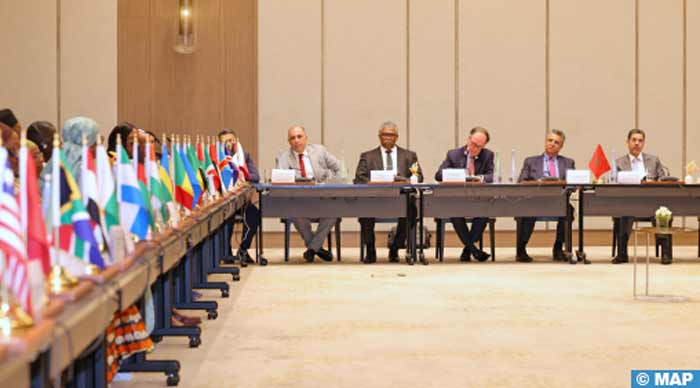 Tenue à Rabat du 1er Forum des ambassadeurs africains Tenue à Rabat du 1er Forum des ambassadeurs africains