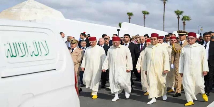 Message de condoléances et de compassion de SM le Roi aux membres de la famille de feu Abdelhak Lamrini Message de condoléances et de compassion de SM le Roi aux membres de la famille de feu Abdelhak Lamrini