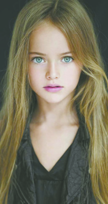 Kristina Pimenova, plus jolie petite fille du monde Kristina Pimenova, plus jolie petite fille du monde