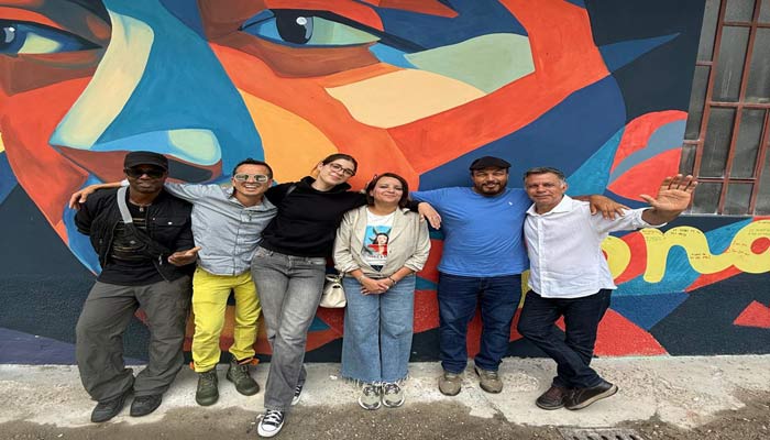 Des artistes marocains signent une grande fresque à Stronarte