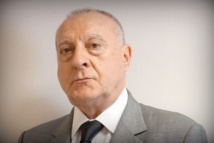 Charles Saint-Prot : L'Afrique subit les effets déstabilisateurs du conflit artificiel autour du Sahara marocain Charles Saint-Prot : L'Afrique subit les effets déstabilisateurs du conflit artificiel autour du Sahara marocain