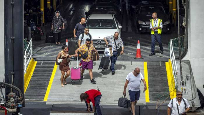 Ces MRE et expatriés qui posent leurs valises au Maroc Ces MRE et expatriés qui posent leurs valises au Maroc