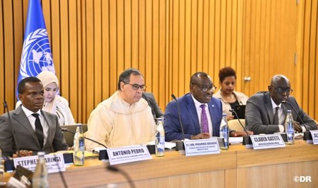 CEA-ONU : Le Maroc réaffirme son engagement en faveur de la coopération Sud-Sud comme levier d'autonomisation du continent africain CEA-ONU : Le Maroc réaffirme son engagement en faveur de la coopération Sud-Sud comme levier d'autonomisation du continent africain