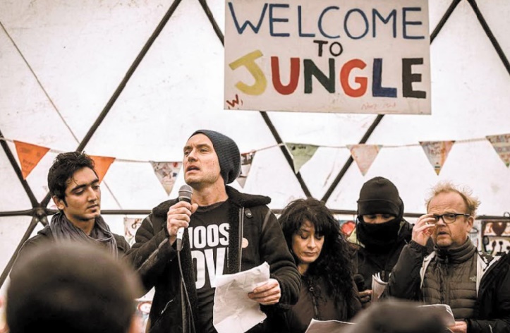 Jude Law dans la “Jungle” de Calais pour soutenir les migrants Jude Law dans la “Jungle” de Calais pour soutenir les migrants