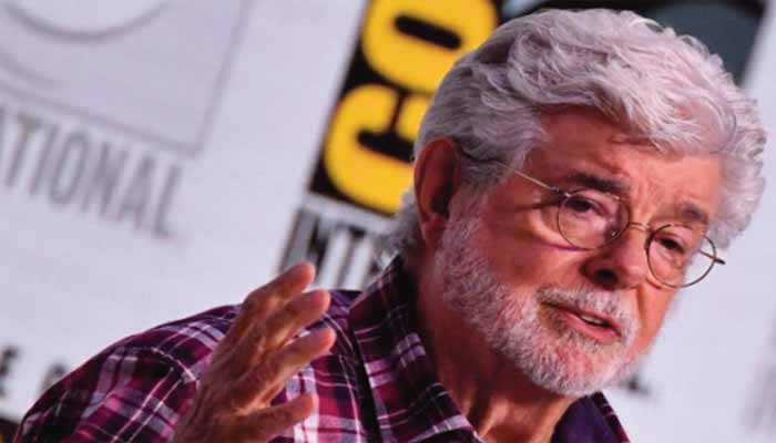George Lucas met des étoiles dans les yeux des fans du Comic-Con George Lucas met des étoiles dans les yeux des fans du Comic-Con