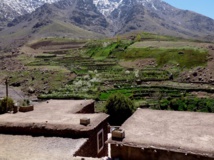 Caravane médicale à bord d'un hélicoptère médicalisé dans la province d'Al Haouz Caravane médicale à bord d'un hélicoptère médicalisé dans la province d'Al Haouz