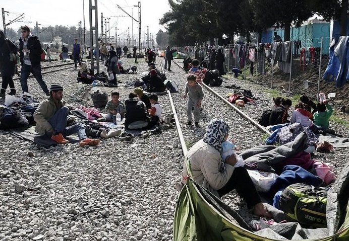 La Macédoine rouvre brièvement sa frontière La Macédoine rouvre brièvement sa frontière
