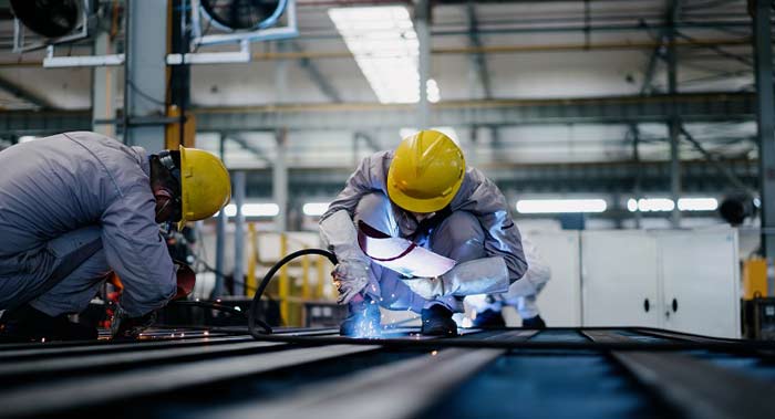 En dépit d’une amélioration de l'activité industrielle en juillet 2025 : Les carnets de commandes restent inférieurs à la normale