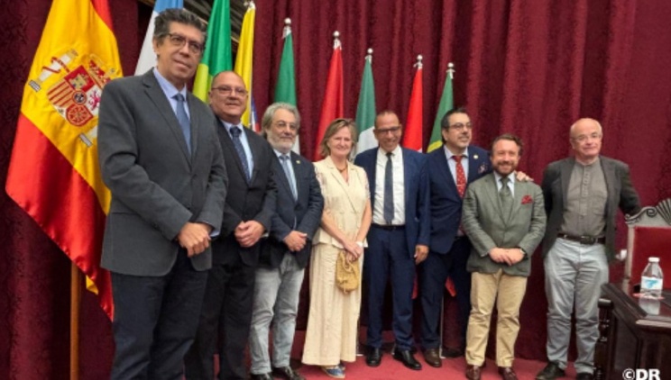 Présentation à Séville des efforts du Maroc pour préserver le patrimoine hassani Présentation à Séville des efforts du Maroc pour préserver le patrimoine hassani