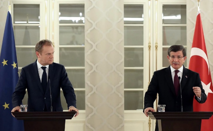 L'UE et la Turquie tentent de boucler un accord controversé L'UE et la Turquie tentent de boucler un accord controversé