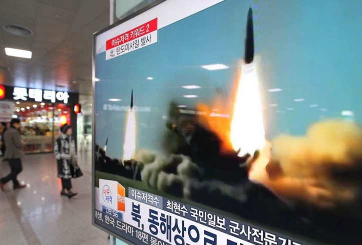 La Corée du Nord tire deux missiles balistiques La Corée du Nord tire deux missiles balistiques