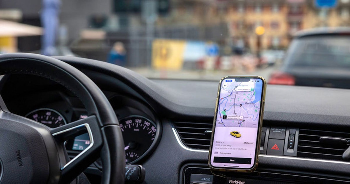 Les dispositions légales et réglementaires n'encadrent pas clairement les services de transport via les applications intelligentes