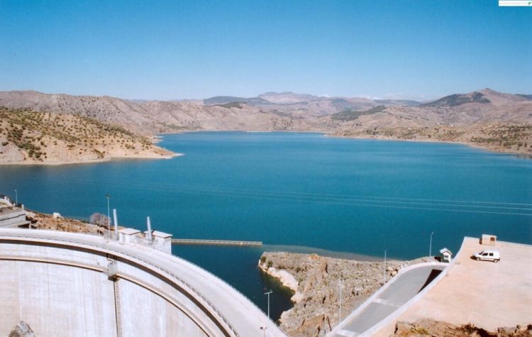 Le taux de remplissage des barrages est actuellement de 32% Le taux de remplissage des barrages est actuellement de 32%