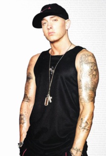 Les vedettes qui ont survécu à l'enfer de la drogue : Eminem Les vedettes qui ont survécu à l'enfer de la drogue : Eminem