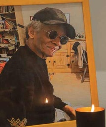 Une exposition met à l'honneur l'œuvre de l’artiste marocain Mohamed Azouzi Une exposition met à l'honneur l'œuvre de l’artiste marocain Mohamed Azouzi