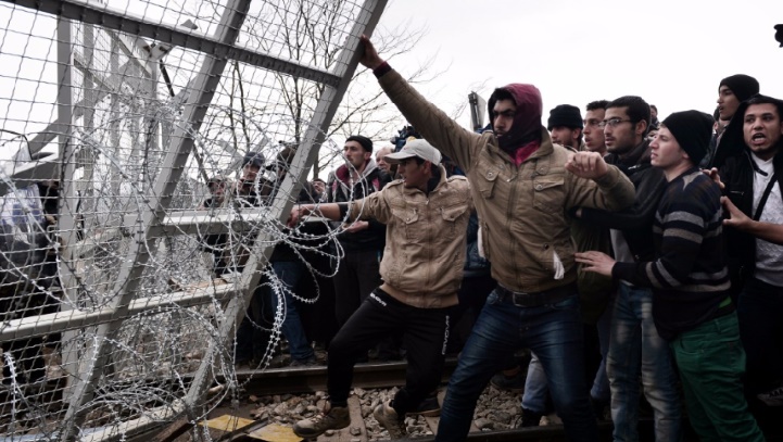 Nouveaux affrontements entre migrants en Grèce Nouveaux affrontements entre migrants en Grèce
