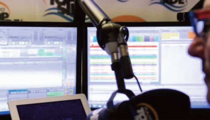 La musique générée par IA devient presque impossible à déceler, selon une étude Deezer/Ipsos 