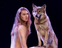 Danse nu avec les loups, l'étrange programme du candidat bélarusse à l'Eurovision Danse nu avec les loups, l'étrange programme du candidat bélarusse à l'Eurovision