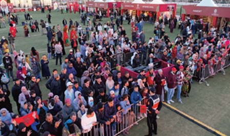 Une parade festive envoûte Laâyoune au rythme de la CAN