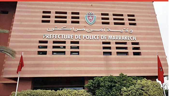 Placement en garde à vue d'un individu pour usurpation d'identité et escroquerie