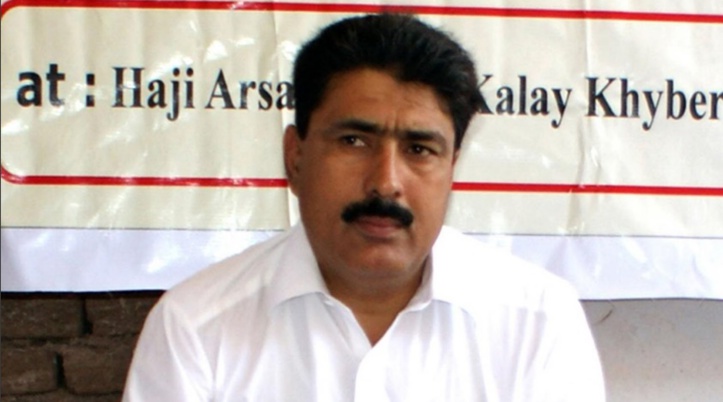 Au Pakistan, le calvaire du médecin qui aida la CIA à traquer Ben Laden Au Pakistan, le calvaire du médecin qui aida la CIA à traquer Ben Laden