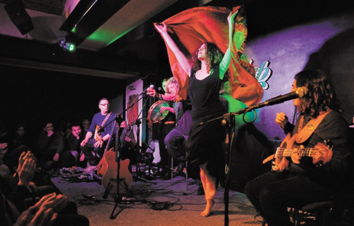 Eugenio Bennato : Il y a de la maturité dans la compréhension de la musique traditionnelle Eugenio Bennato : Il y a de la maturité dans la compréhension de la musique traditionnelle